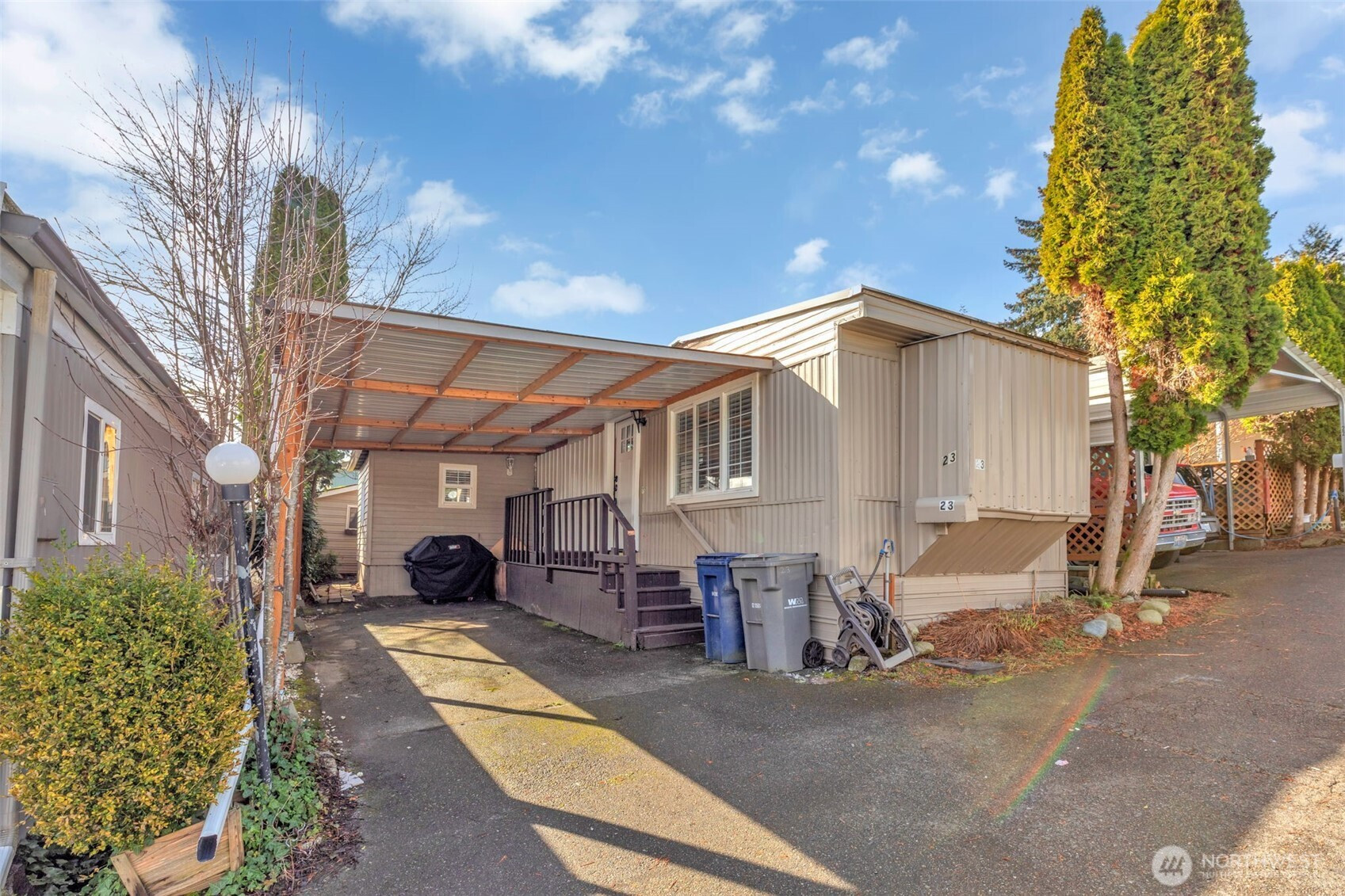 23708 Locust Way, Bothell, WA 98021