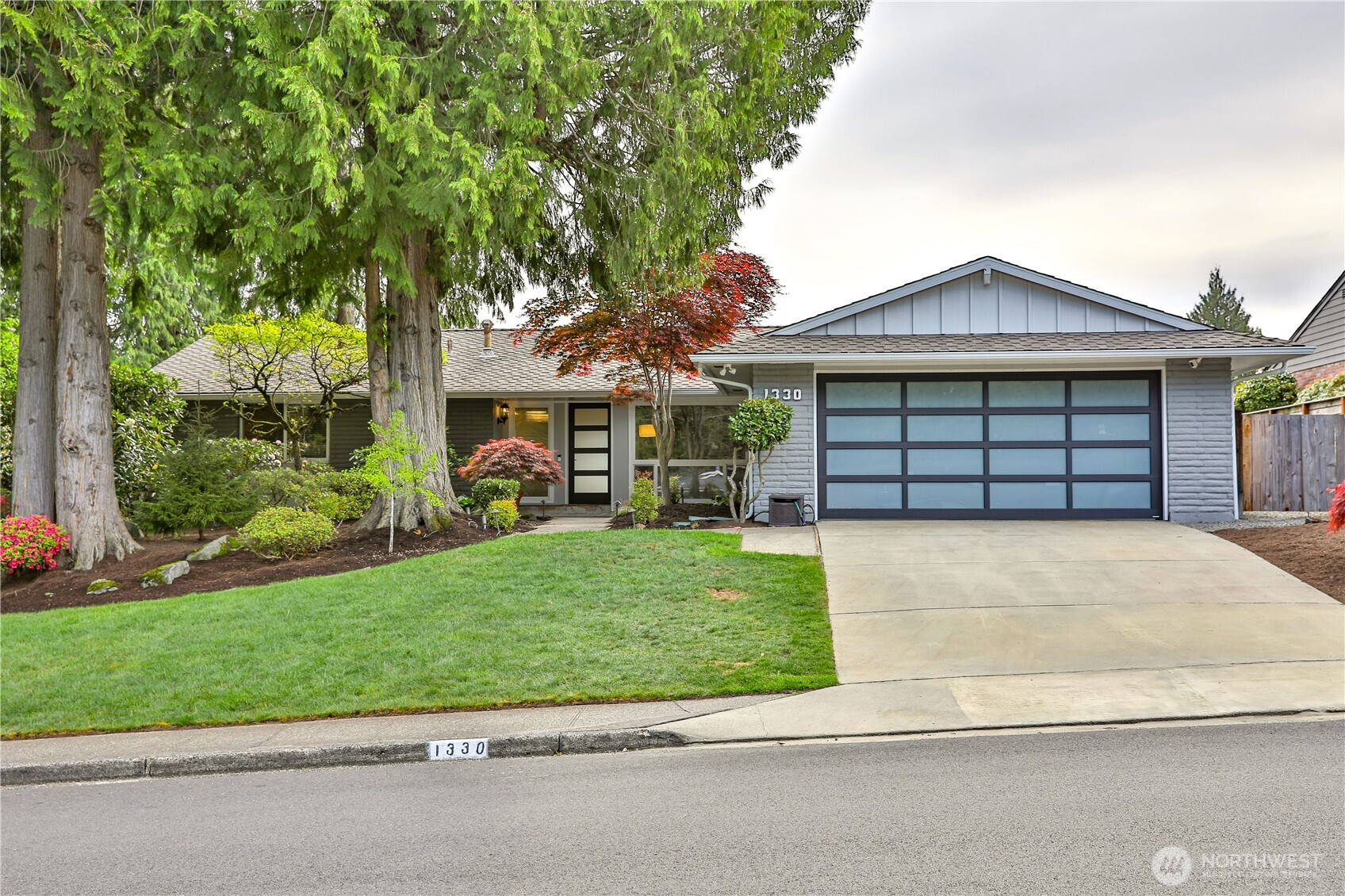 1330 176th Avenue NE, Bellevue, WA 98008