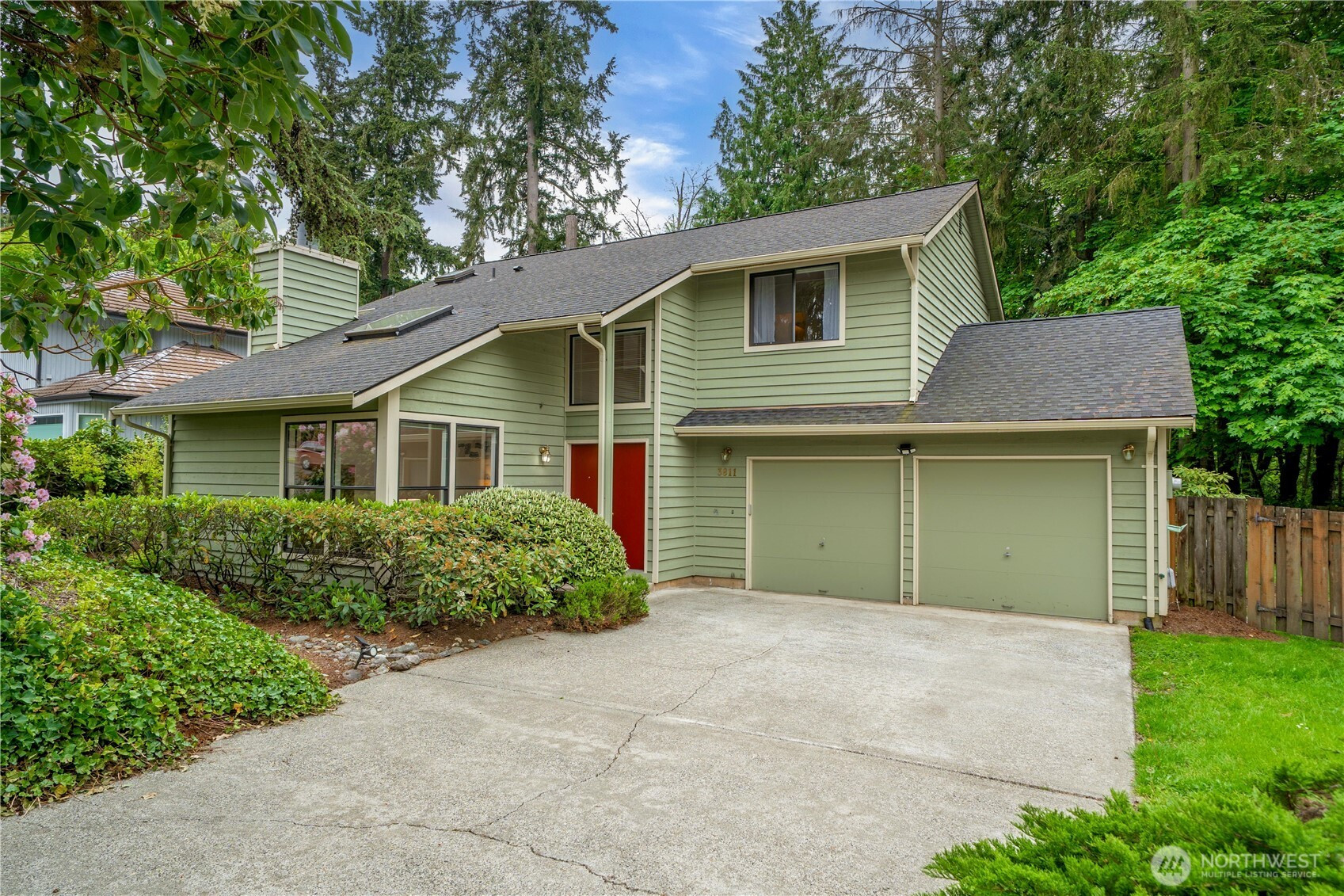 3811 S 255th Place, Kent, WA 98032