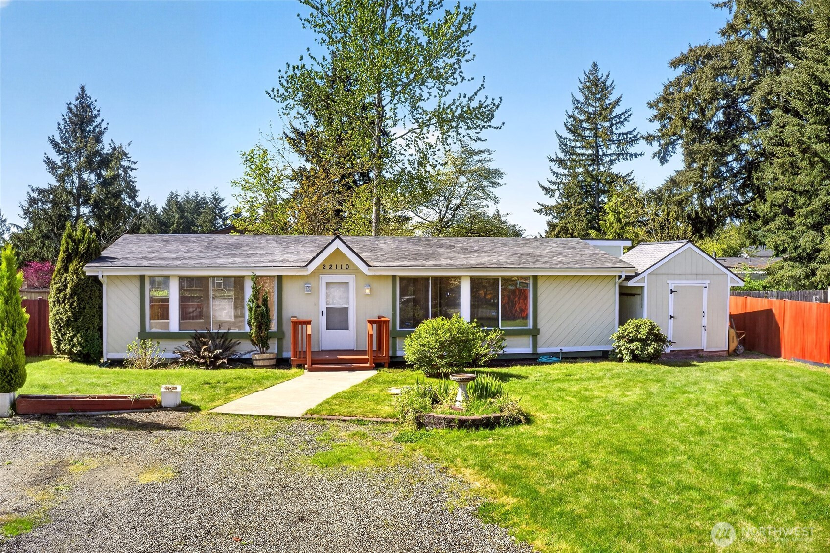 22110 Cedarview Drive E, Bonney Lake, WA 98391