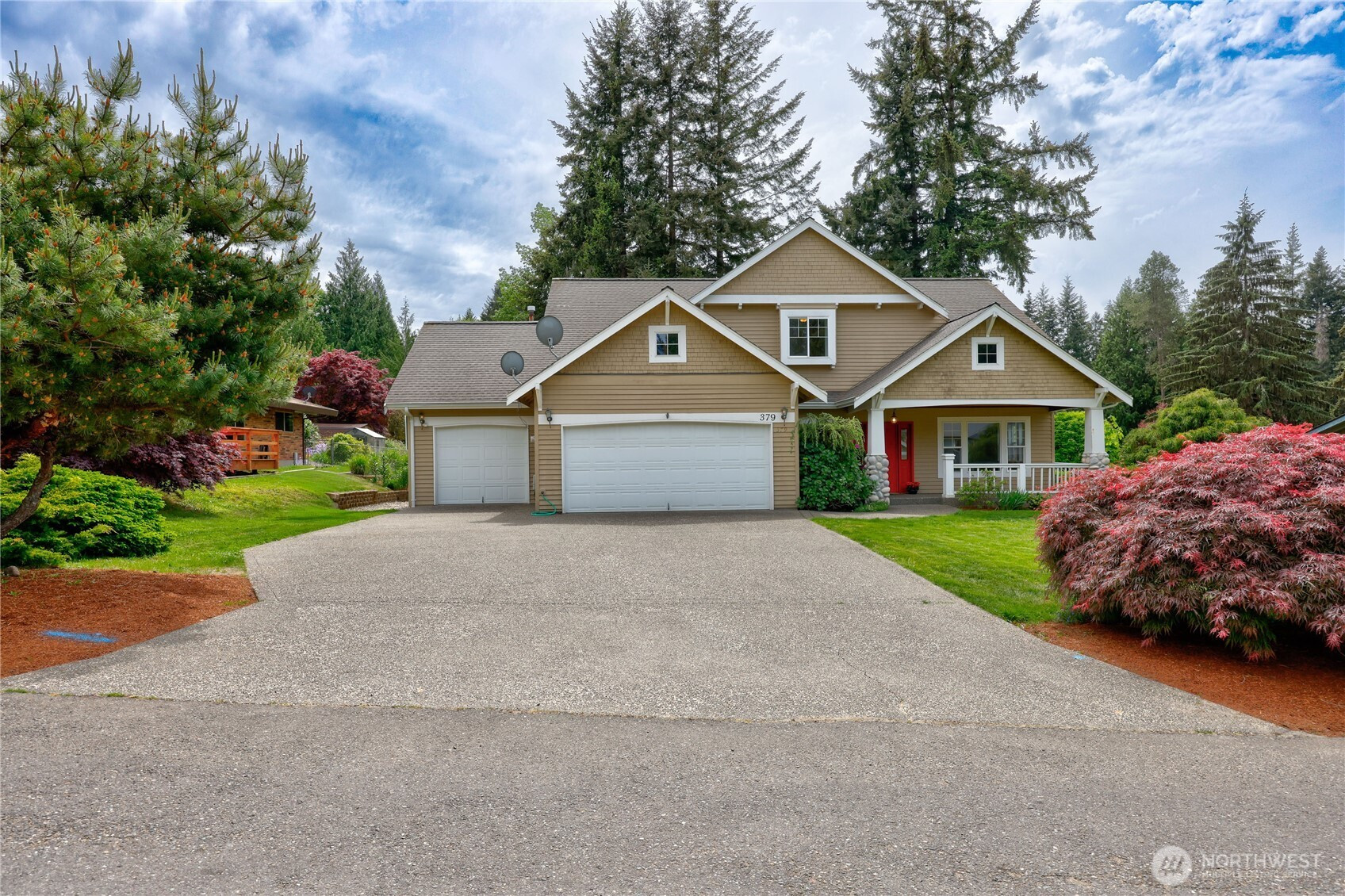 379 NW Mosher Canyon Road, Bremerton, WA 98311
