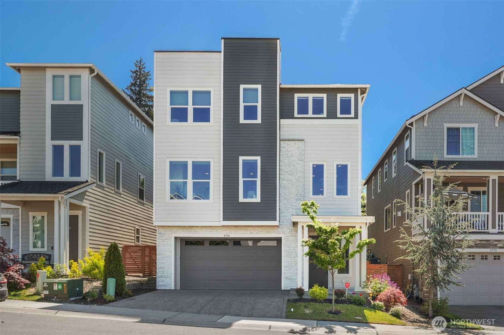 8396 28th Ct East, Edgewood, WA 98371