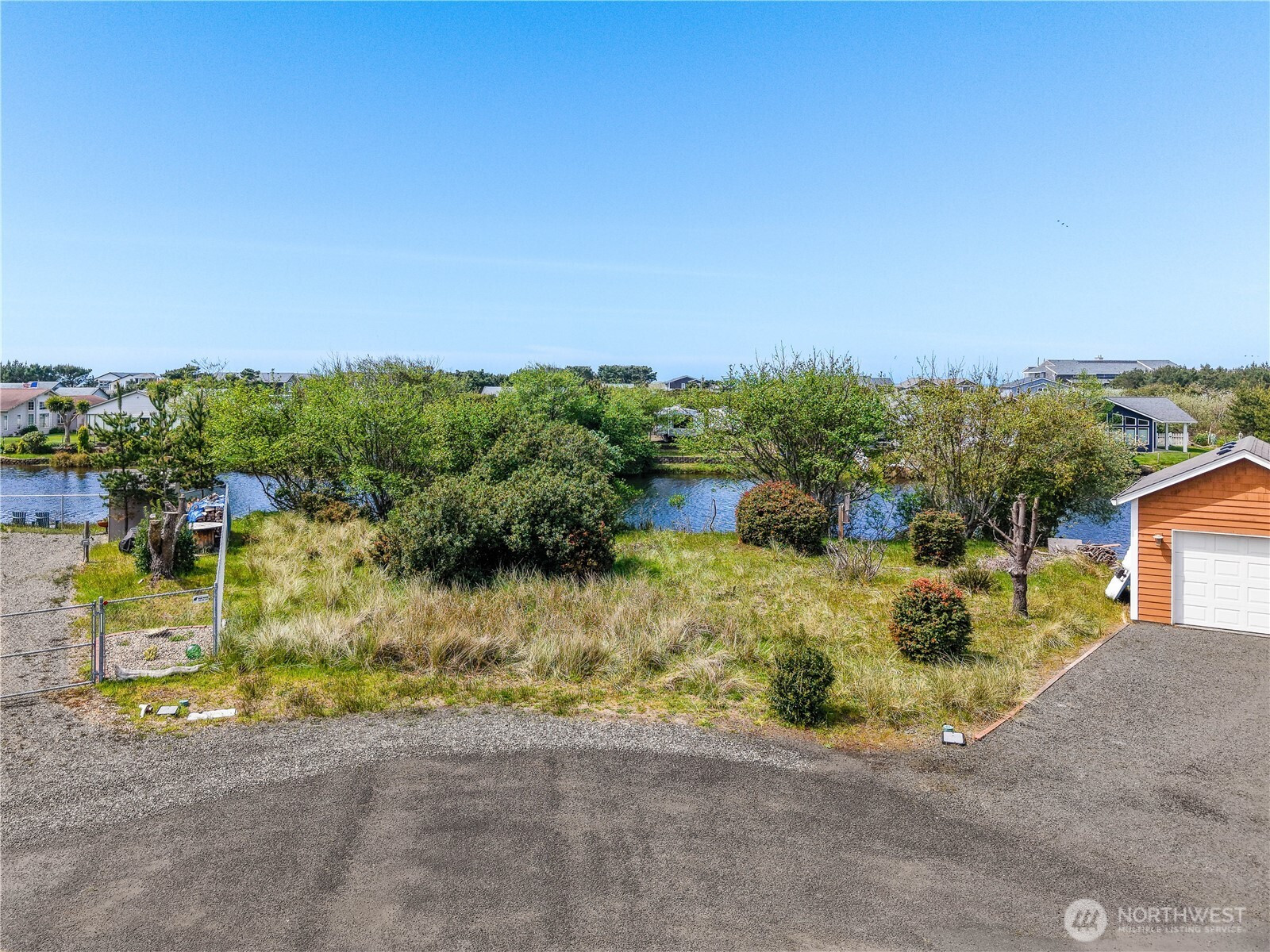 701 353rd Place, Ocean Park, WA 98640