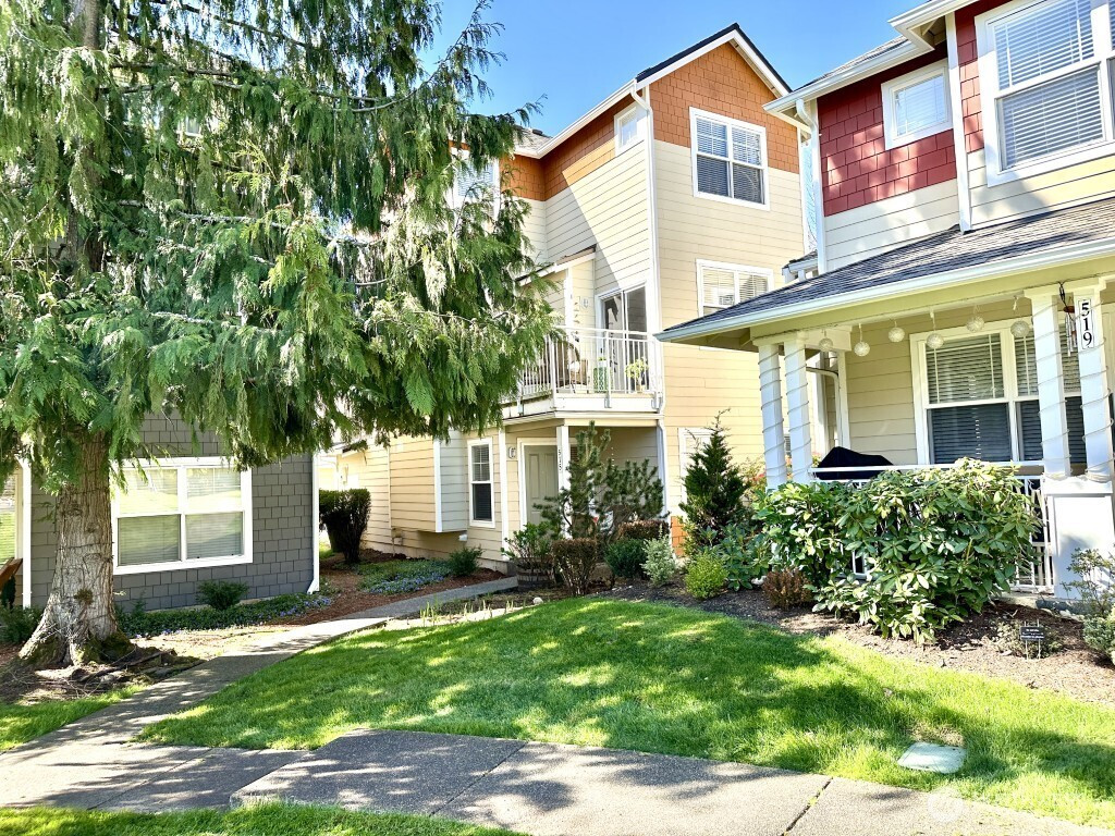 515 225th Place NE, Sammamish, WA 98074
