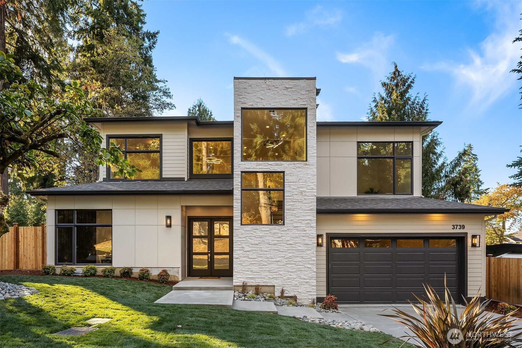 3739 139th Avenue SE, Bellevue, WA 98006