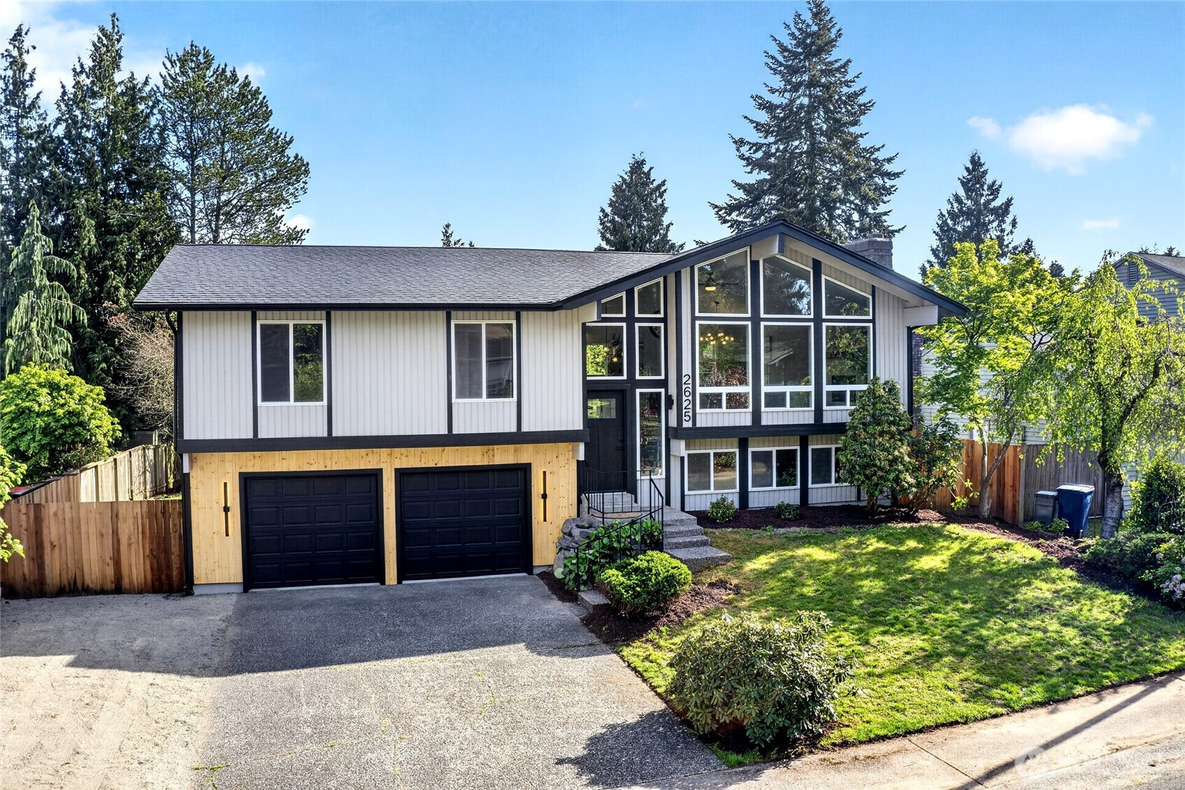 2625 SW 337th Street, Federal Way, WA 98023
