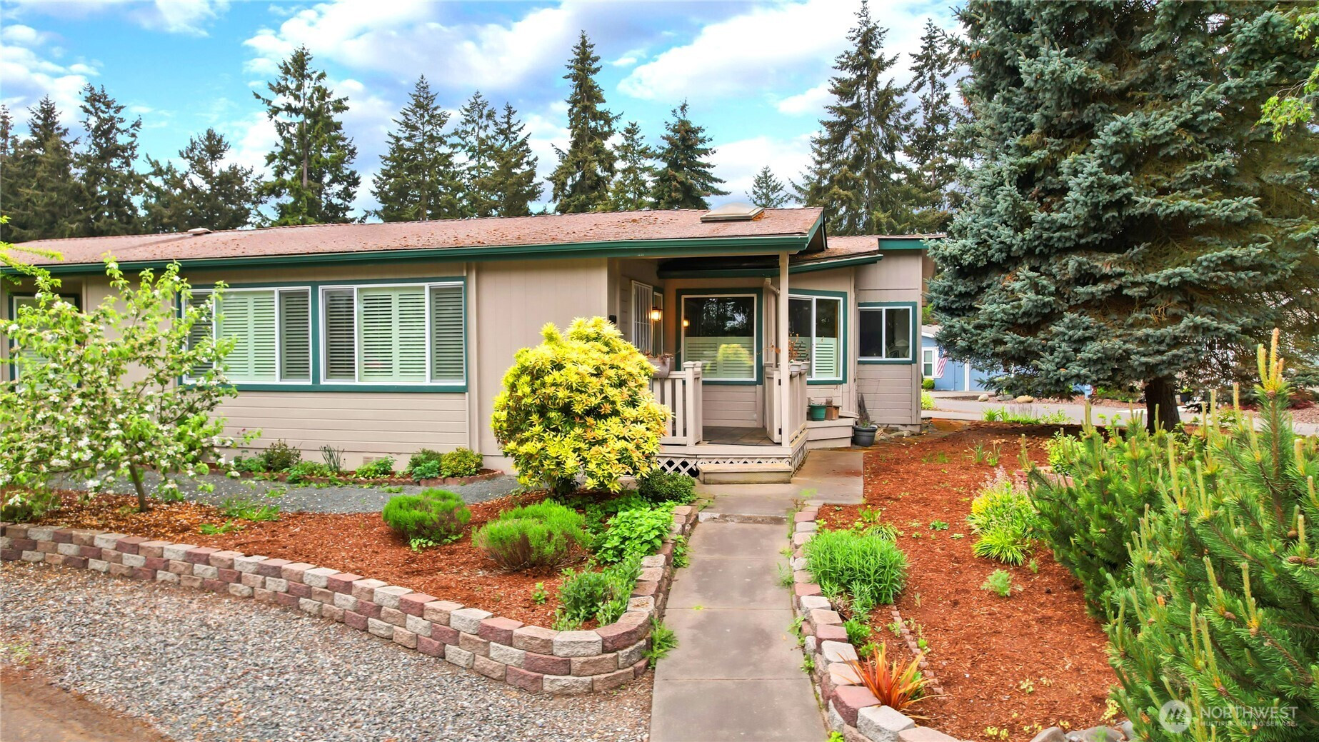 140 Frederick Drive, Sequim, WA 98382