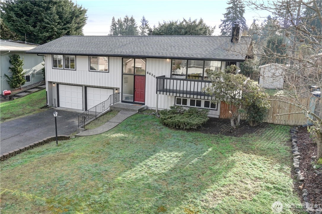 6626 80th Street SW, Lakewood, WA 98499
