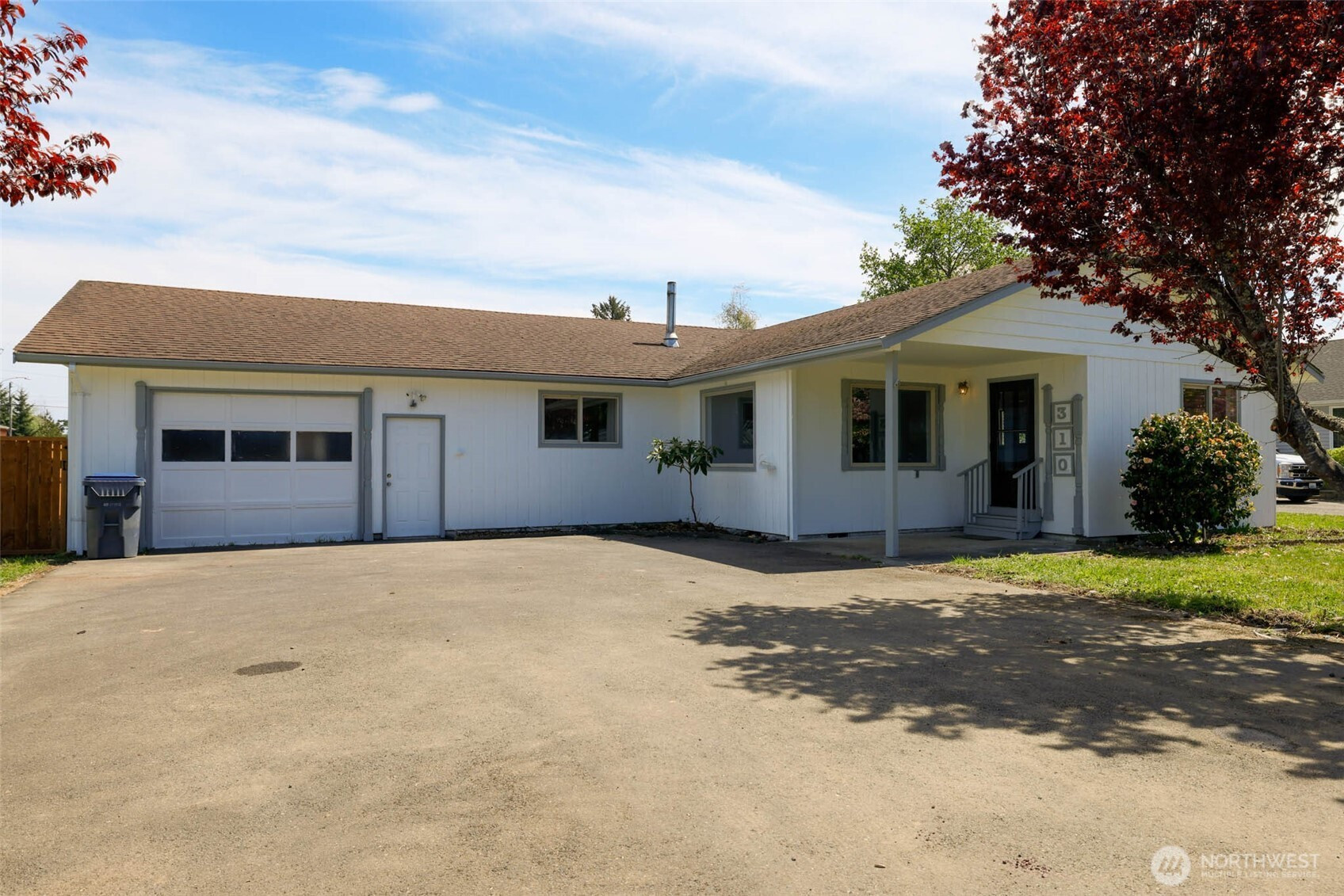 310 N Melbourne Street, Westport, WA 98595