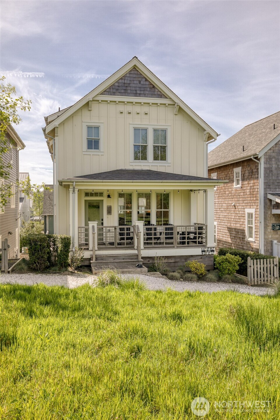 50 Flash Lane, Pacific Beach, WA 98571