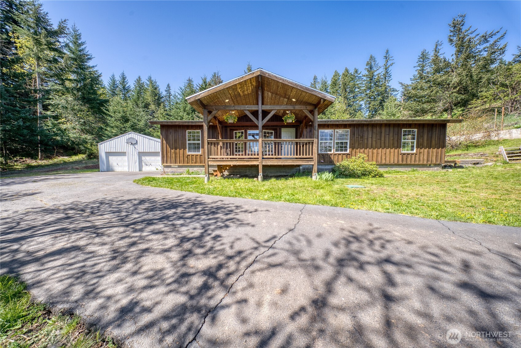 22 Ramsay Lane, White Salmon, WA 98672