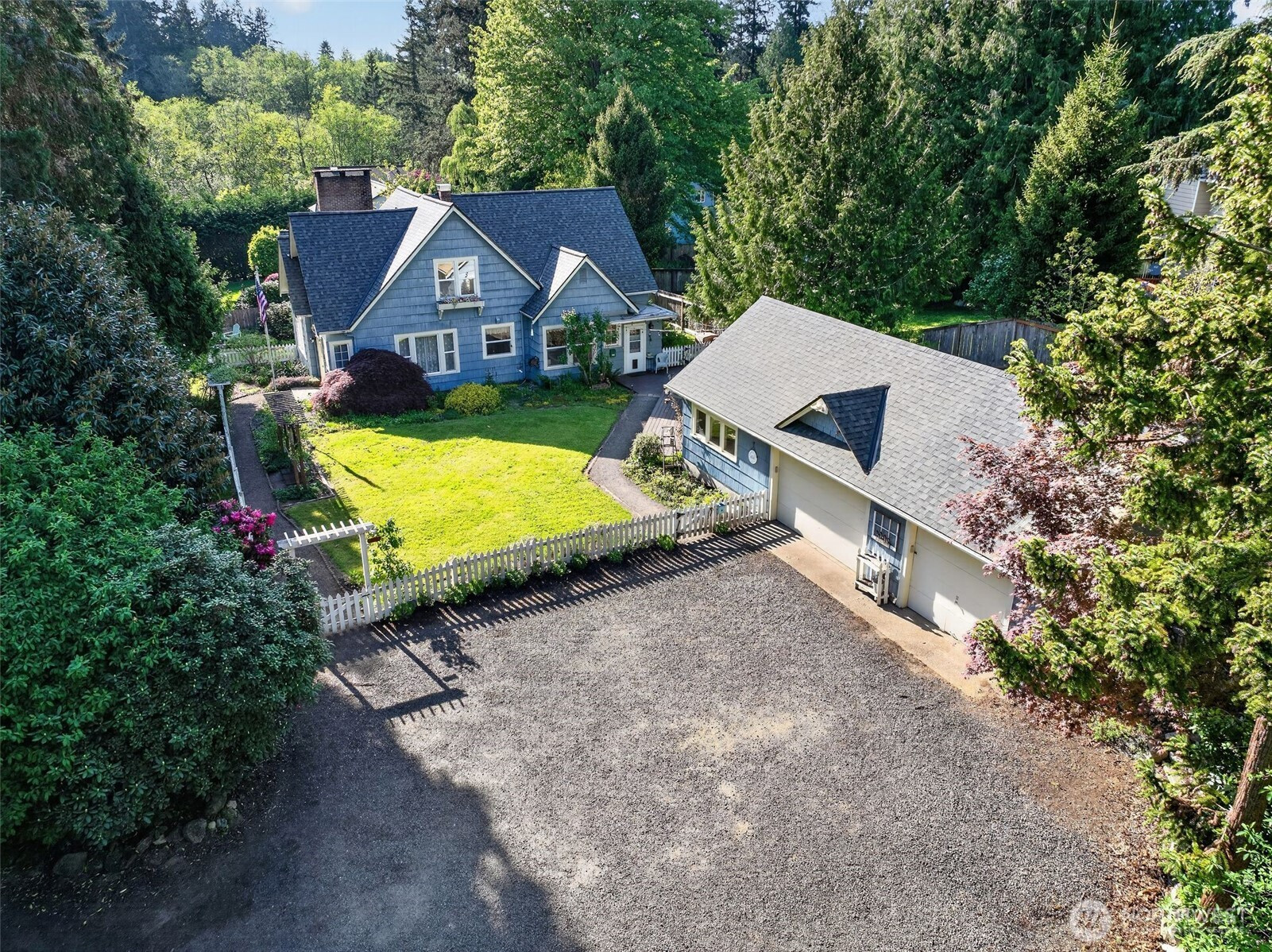 6906 NE Carpenter Ln, Kingston, WA 98346