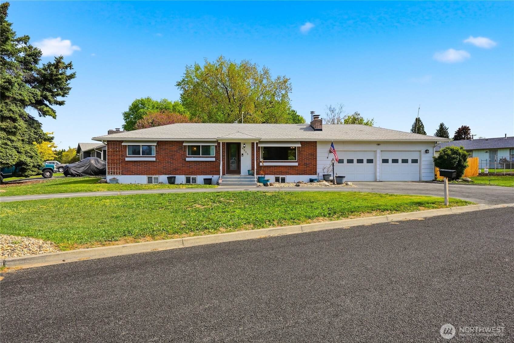 4905 Bristol Way, Yakima, WA 98908