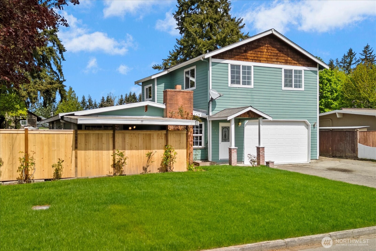2111 201st Place SW, Lynnwood, WA 98036