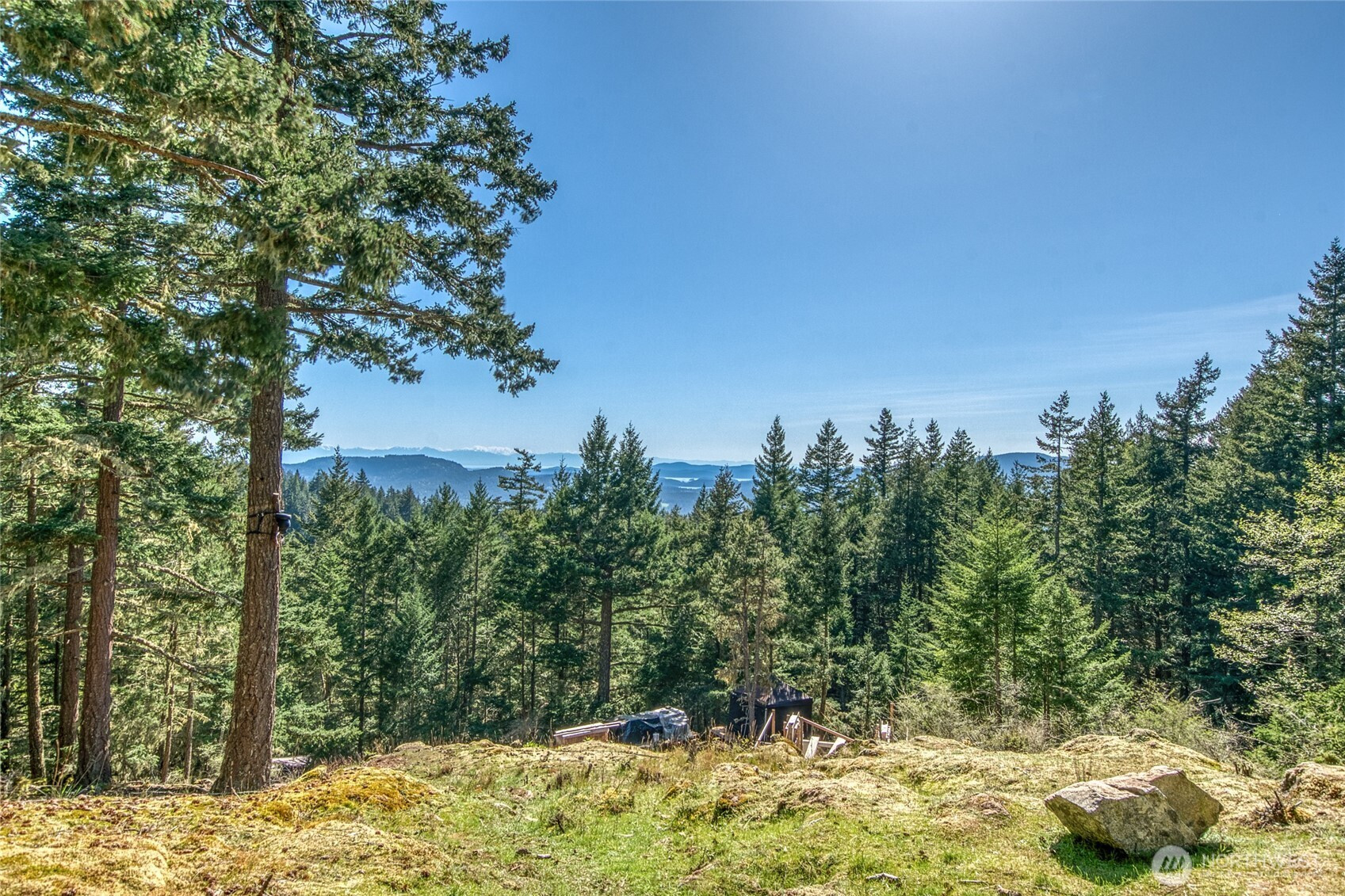 354 Helmsmens Way, Orcas Island, WA 98245