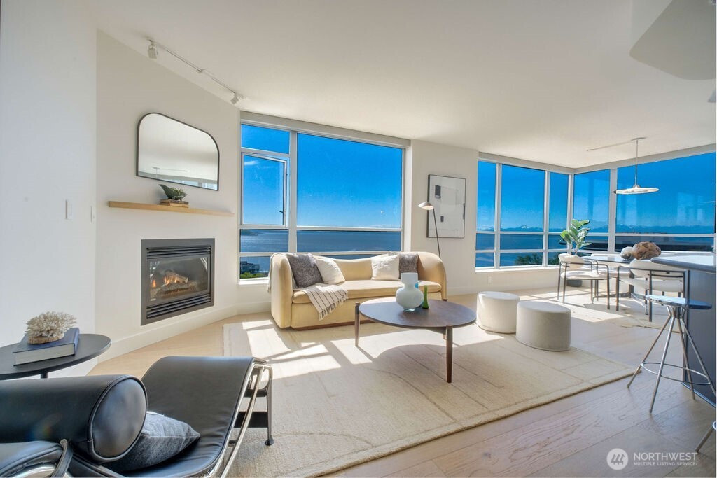 2929 1st Avenue, Seattle, WA 98121