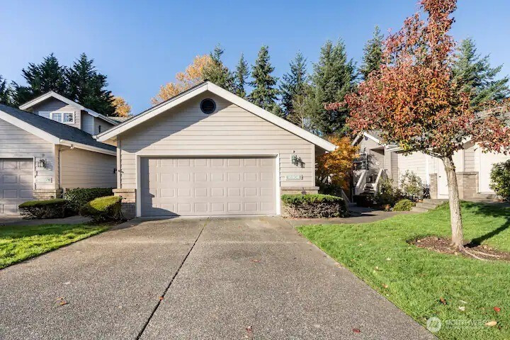 16908 River Rock Dr, Lynnwood, WA 98037