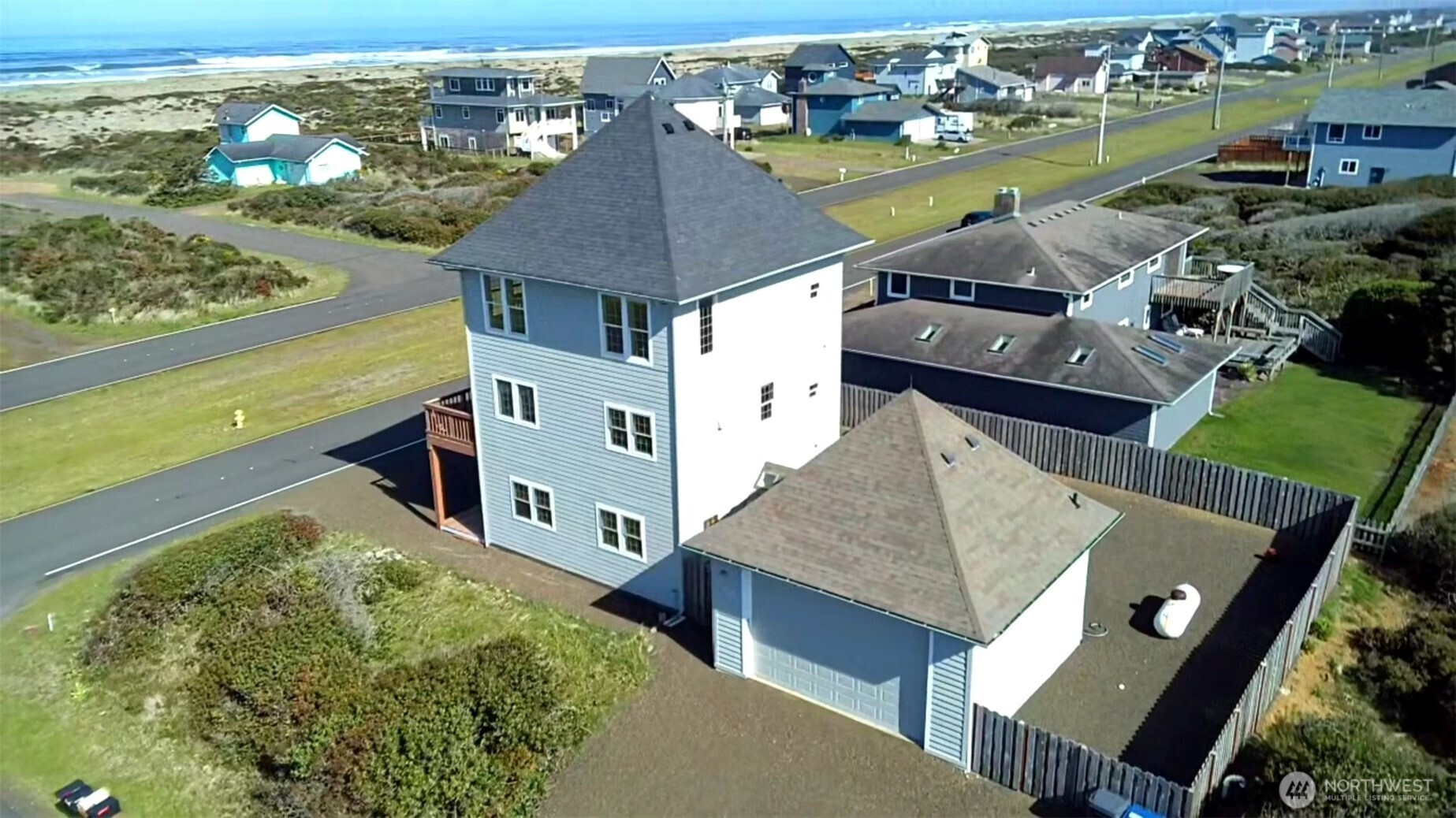 1140 Ocean Shores Boulevard SW, Ocean Shores, WA 98569
