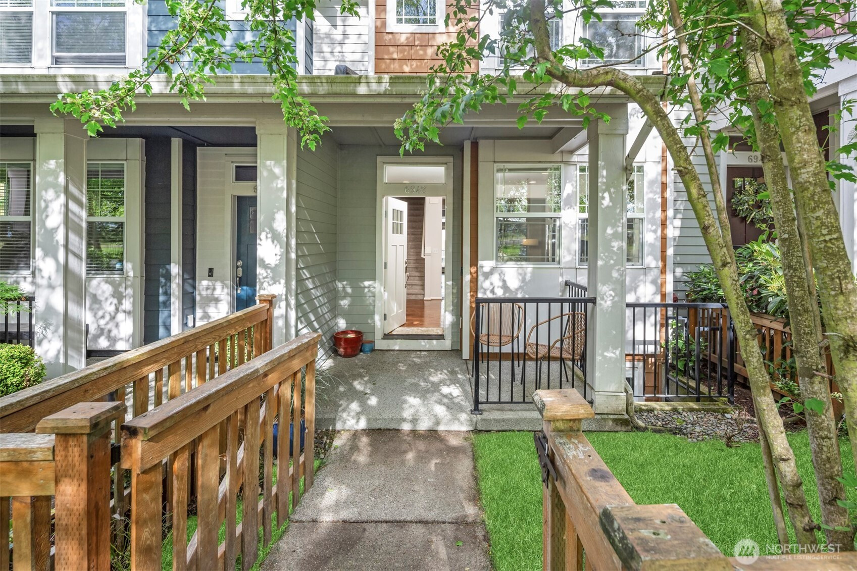 6942 31st Avenue SW, Seattle, WA 98126