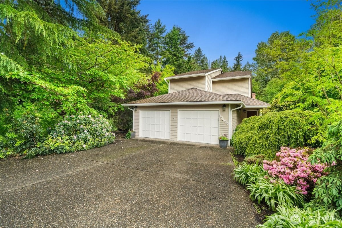 13450 SE 242nd Street, Kent, WA 98042