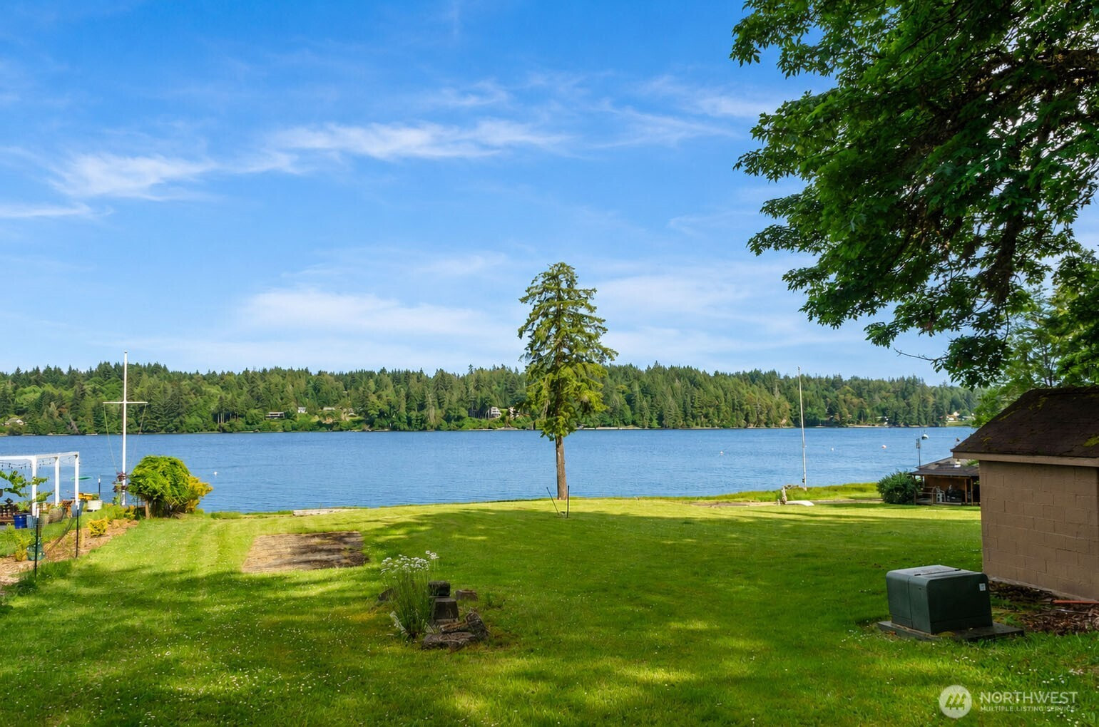 3081 E Pickering Rd, Shelton, WA 98584