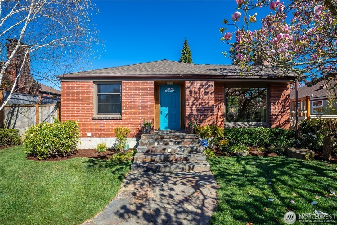 4112 55th Avenue SW, Seattle, WA 98116