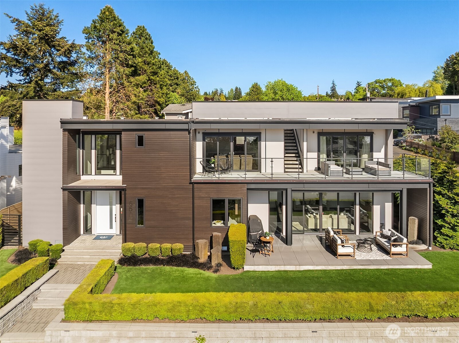 6504 103rd Avenue NE, Kirkland, WA 98033