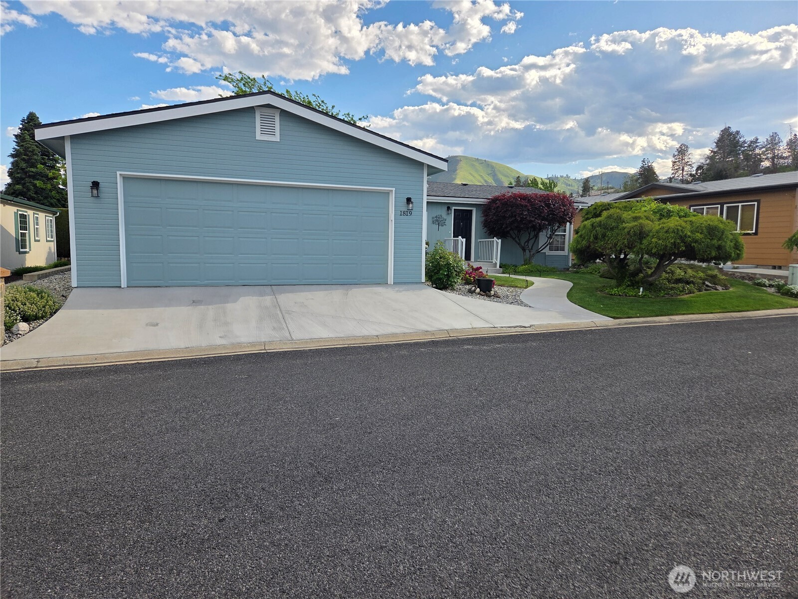 1819 Heritage Drive, Wenatchee, WA 98801