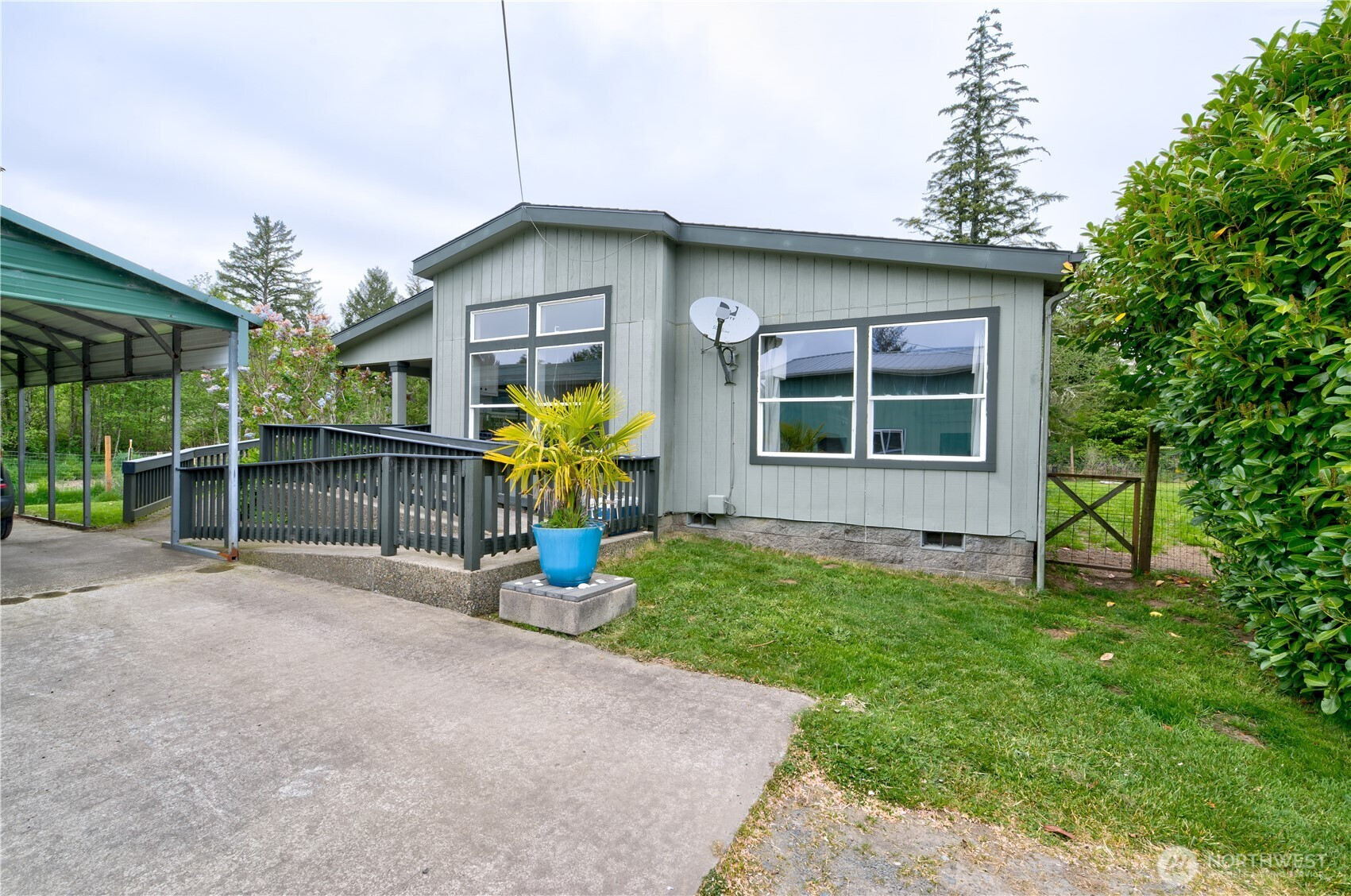 10419 Sandridge Road SE, Long Beach, WA 98631