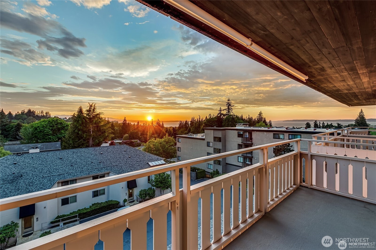 1110 5th Avenue S, Edmonds, WA 98020
