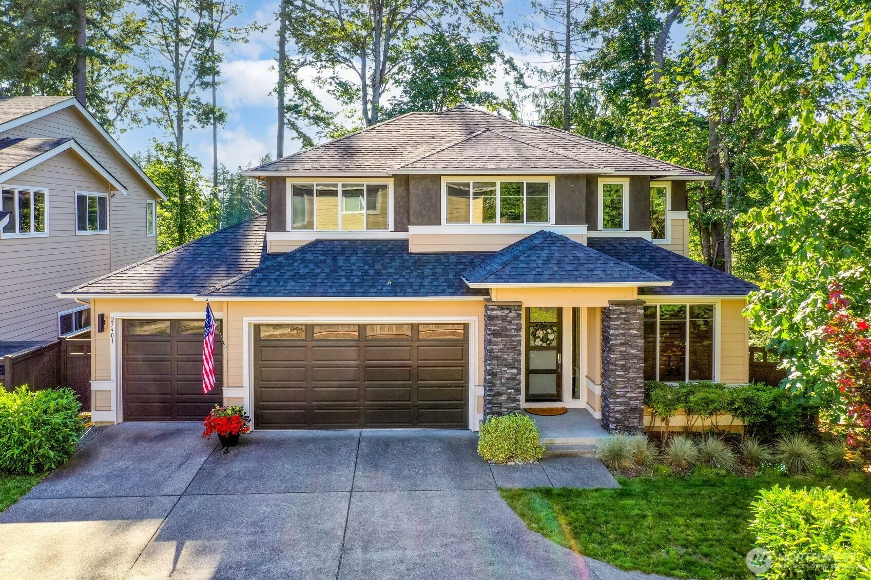 27401 243rd Place SE, Maple Valley, WA 98038
