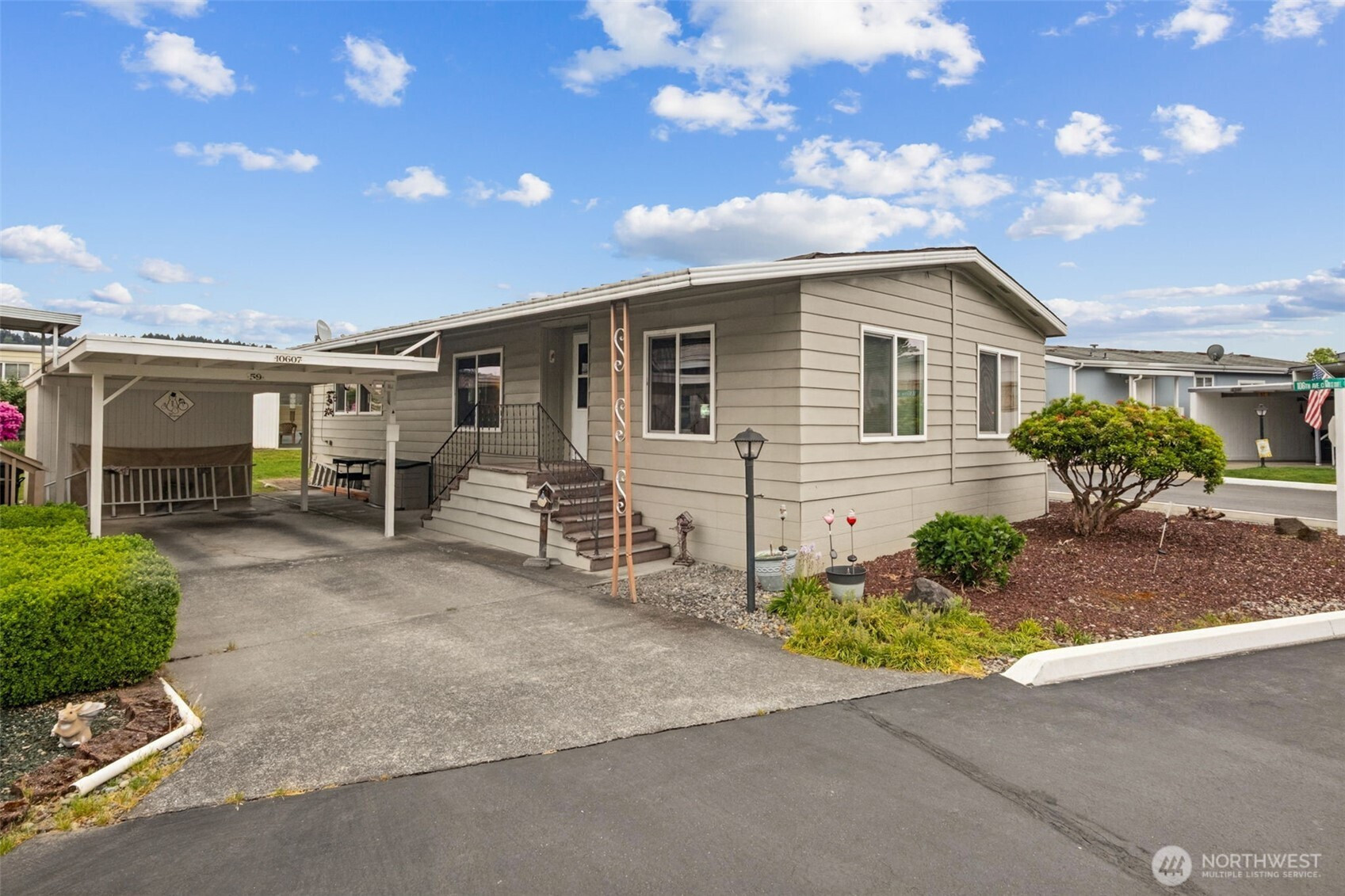 10607 63rd Court E, Puyallup, WA 98372