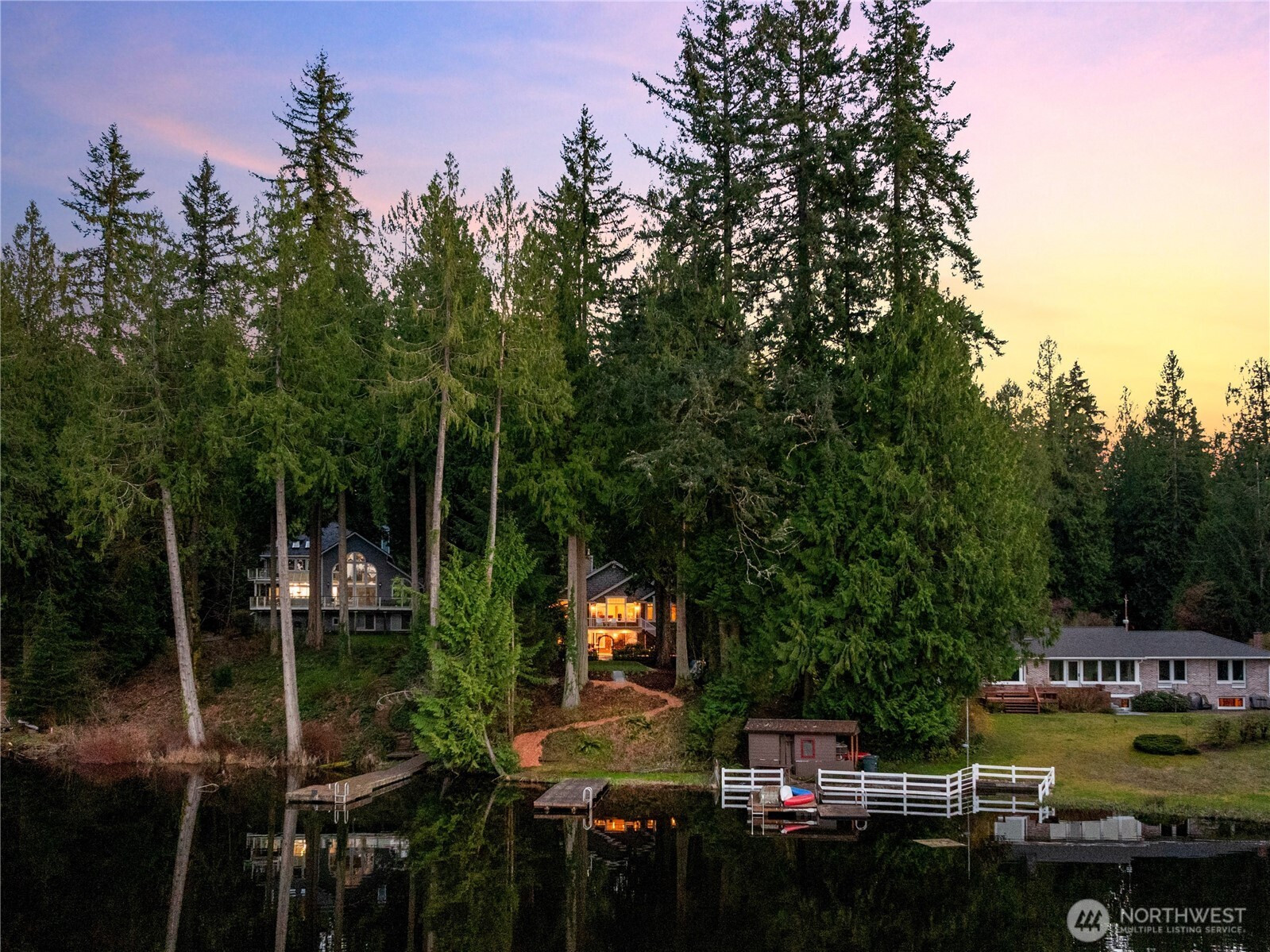 25314 SE 28th Street, Sammamish, WA 98075