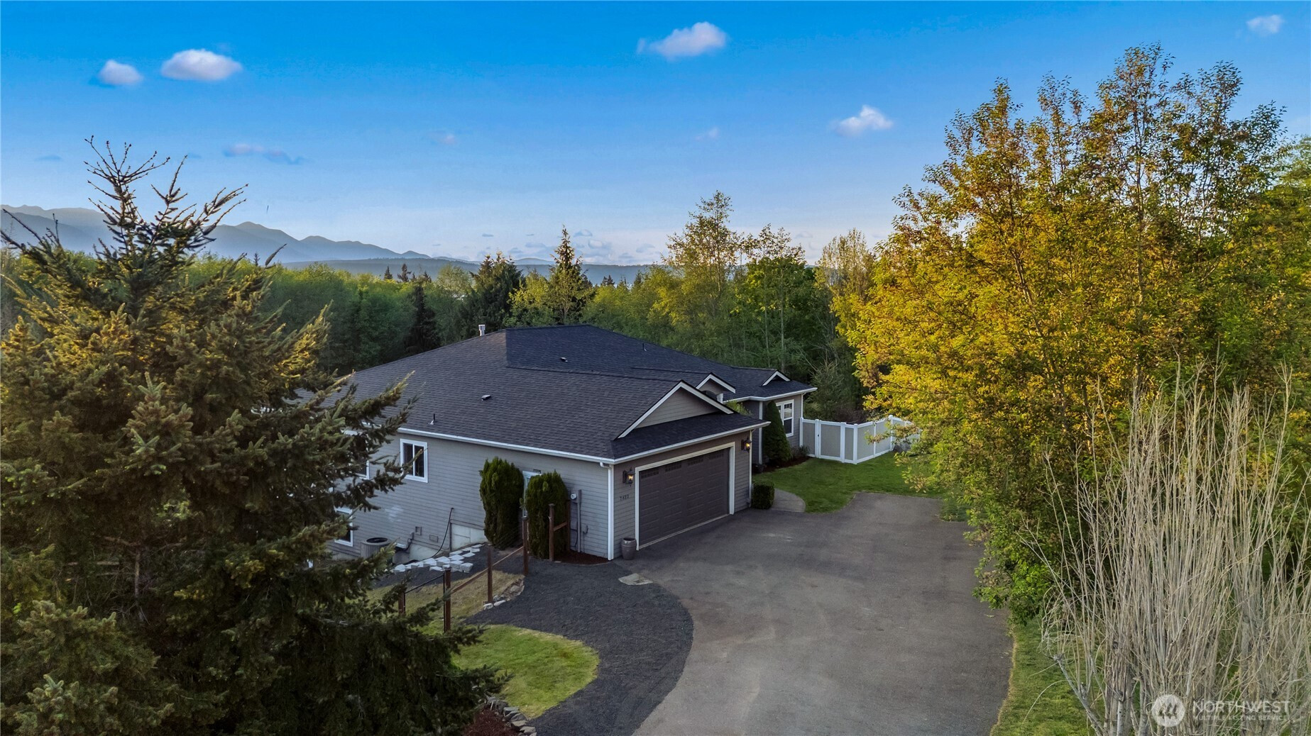 7622 NW Lenox Lane, Silverdale, WA 98383