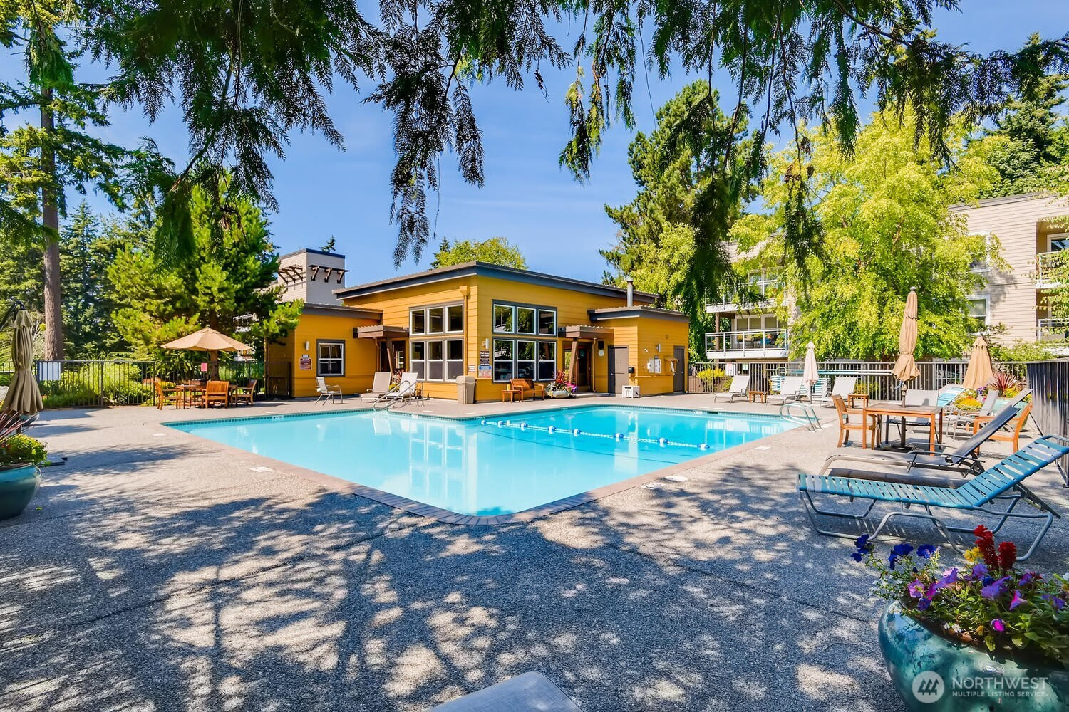 22910 90th Avenue W, Edmonds, WA 98026