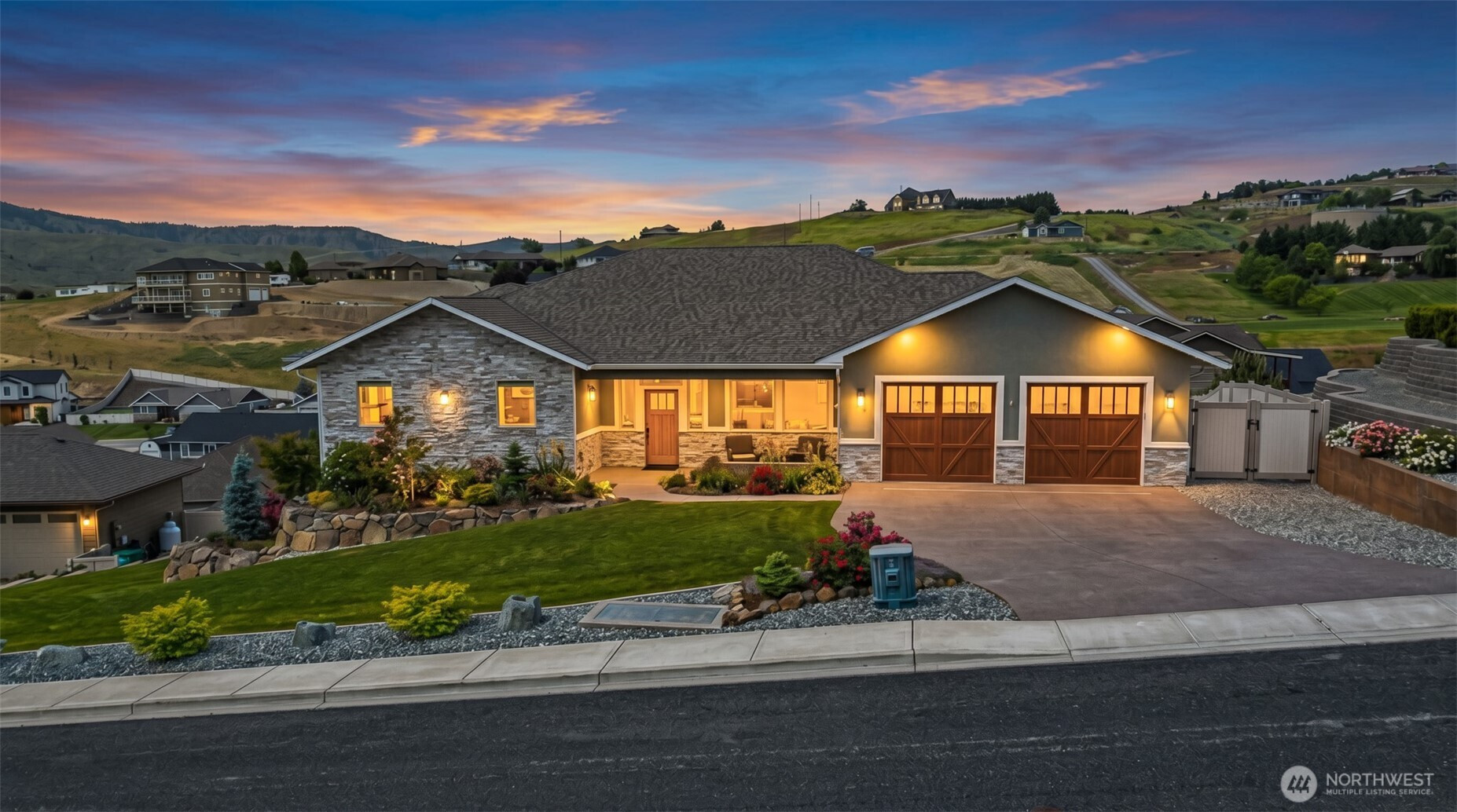 4015 Knowles Road, Wenatchee, WA 98801