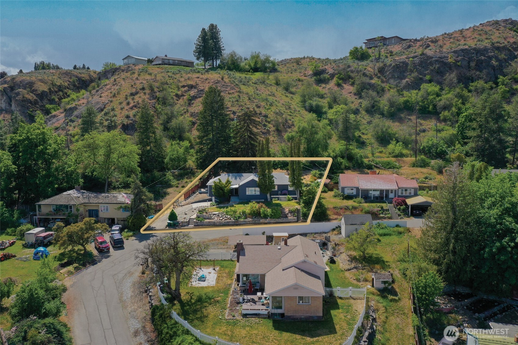 144 Montvu Drive, Omak, WA 98841