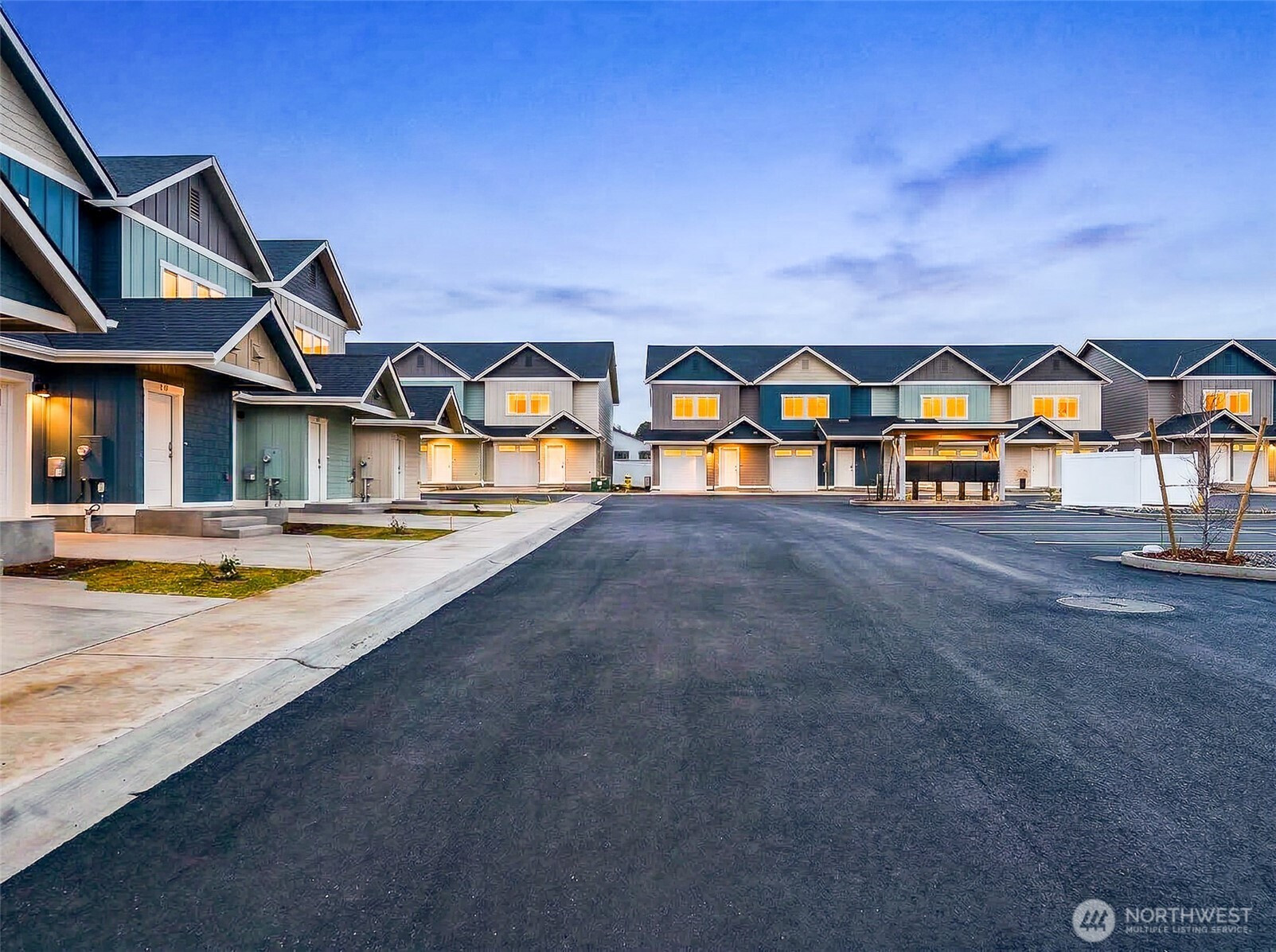 1075 Red Apple Road, Wenatchee, WA 98801