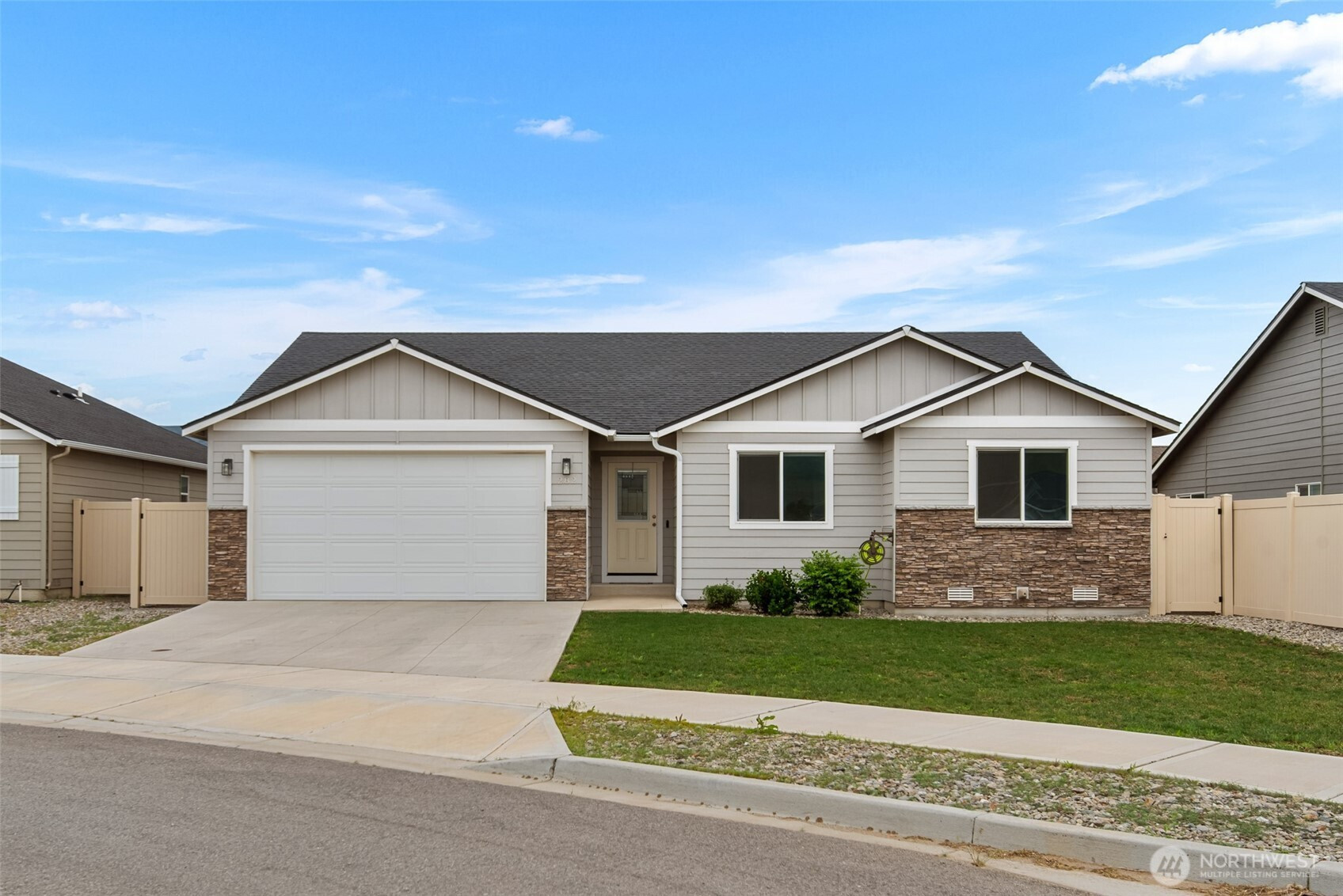 282 Emma Drive, Wenatchee, WA 98801