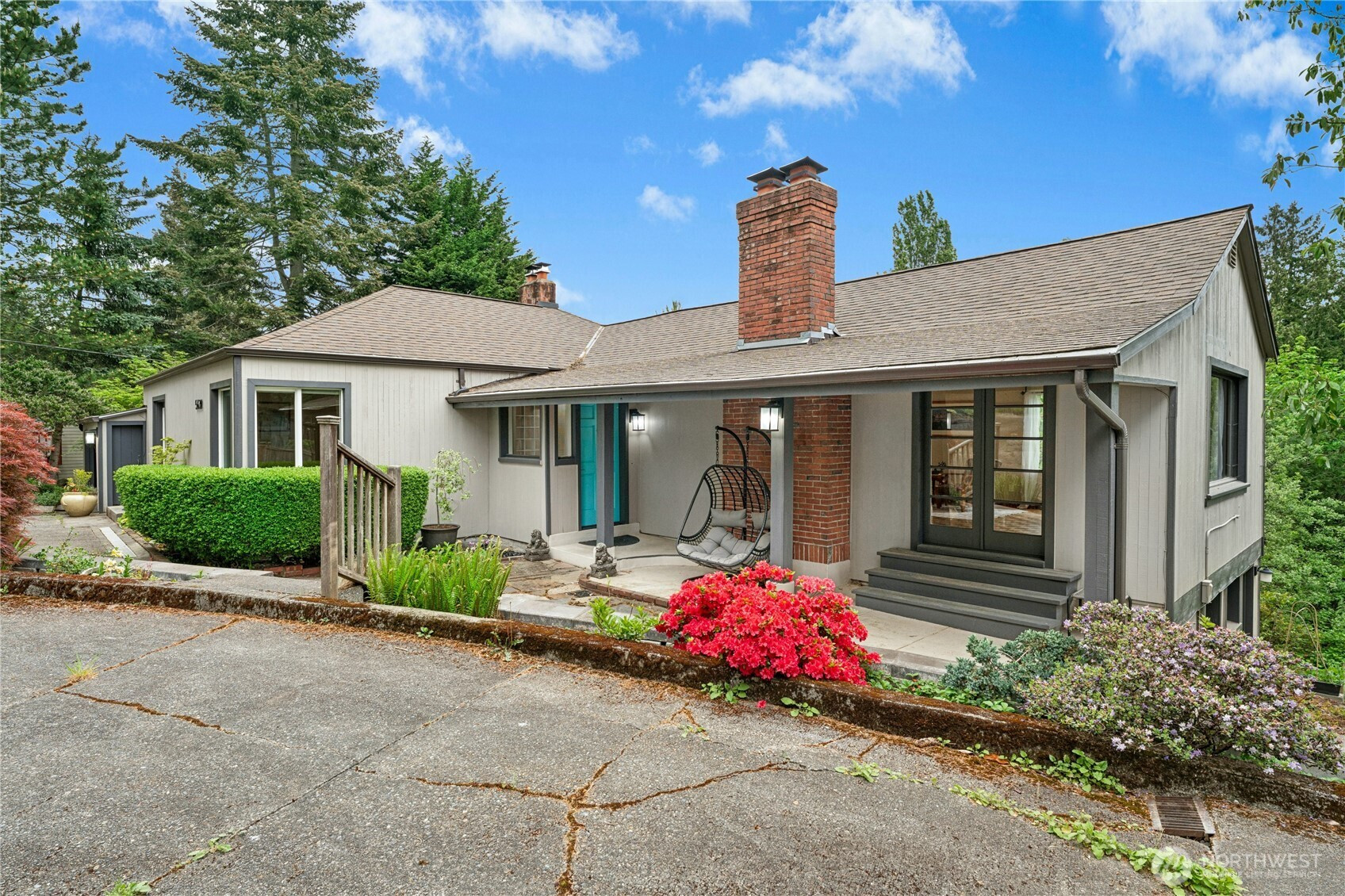 5630 21st Avenue SW, Seattle, WA 98114