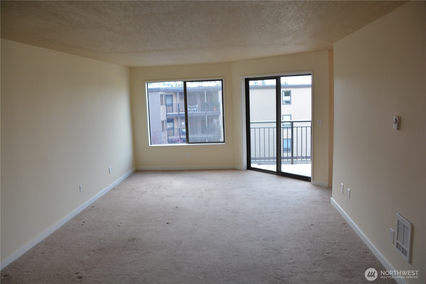 1070 5th Avenue S, Edmonds, WA 98020