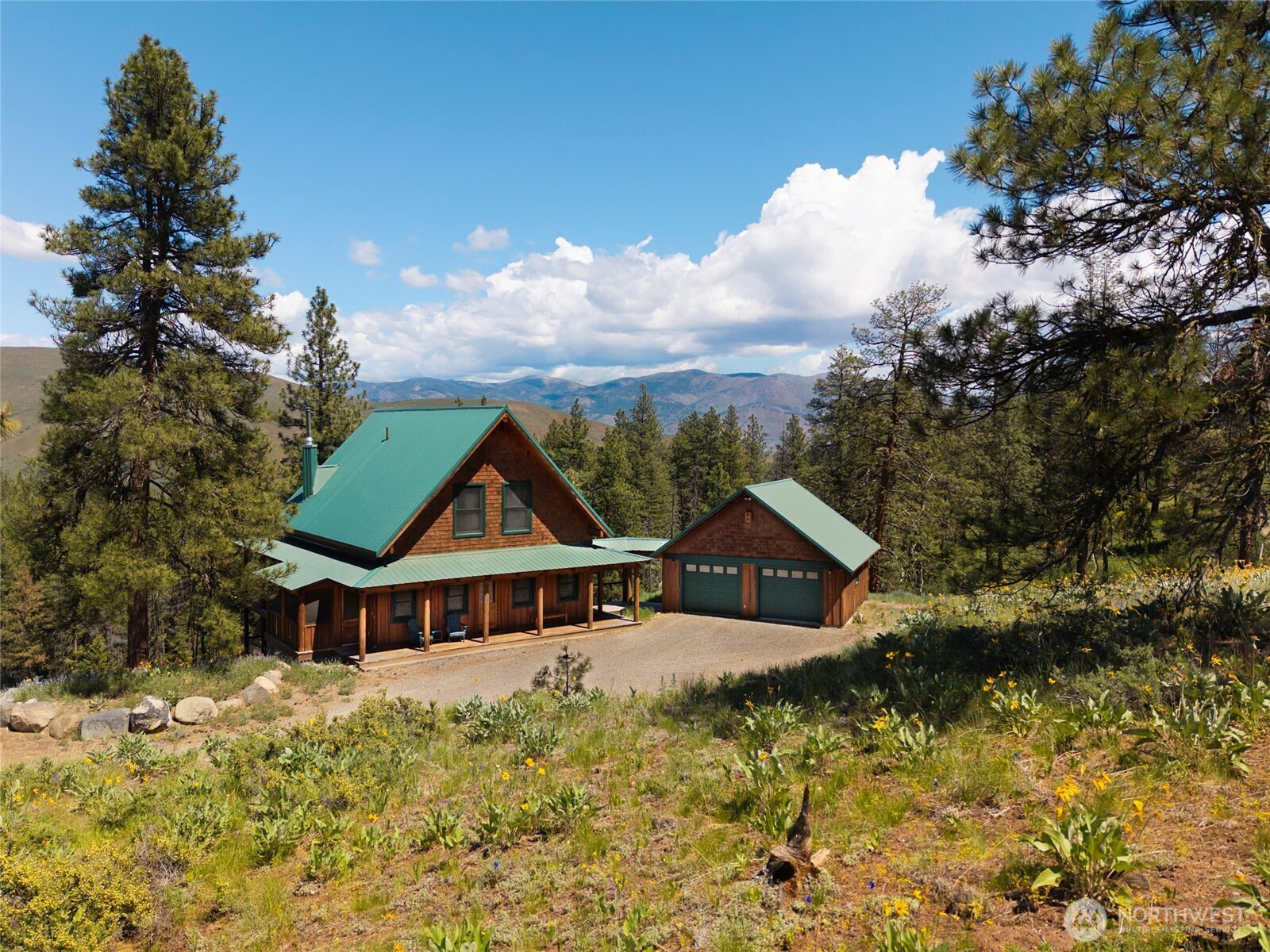 21 Timber Creek Lane, Winthrop, WA 98862