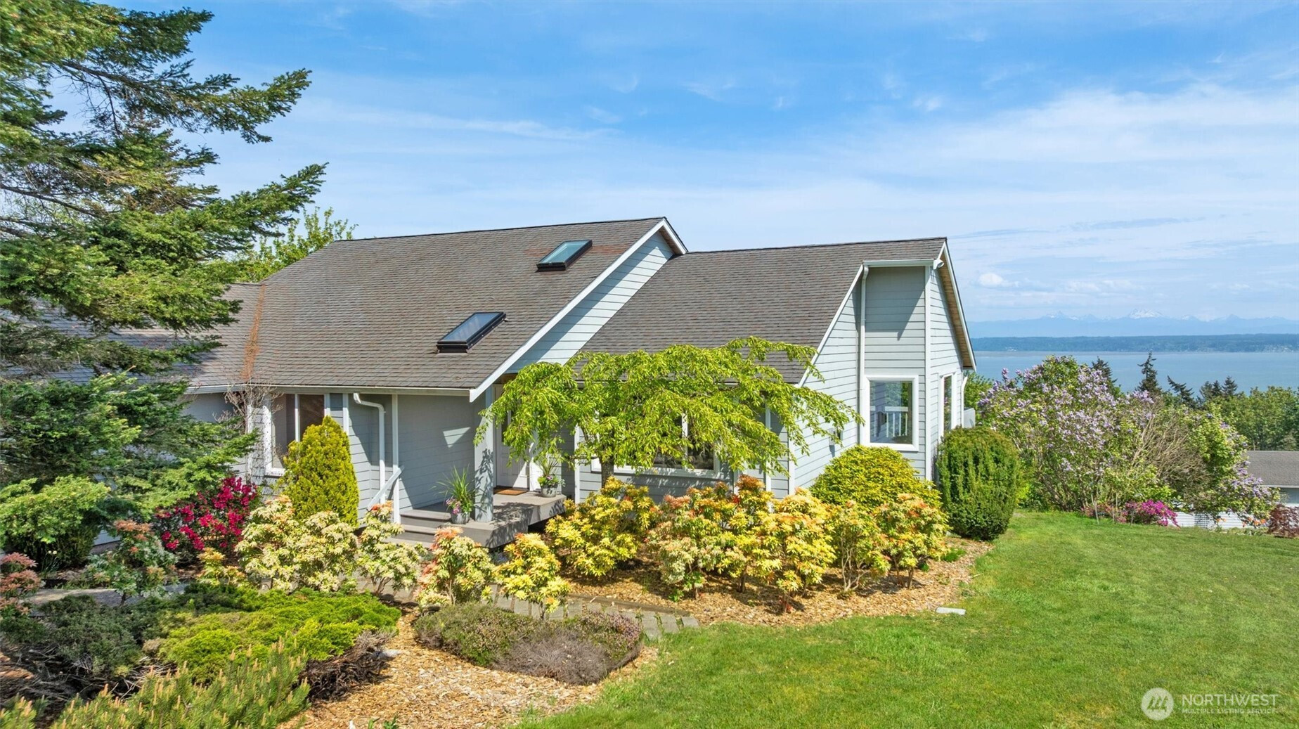 827 Michael Way, Camano Island, WA 98282