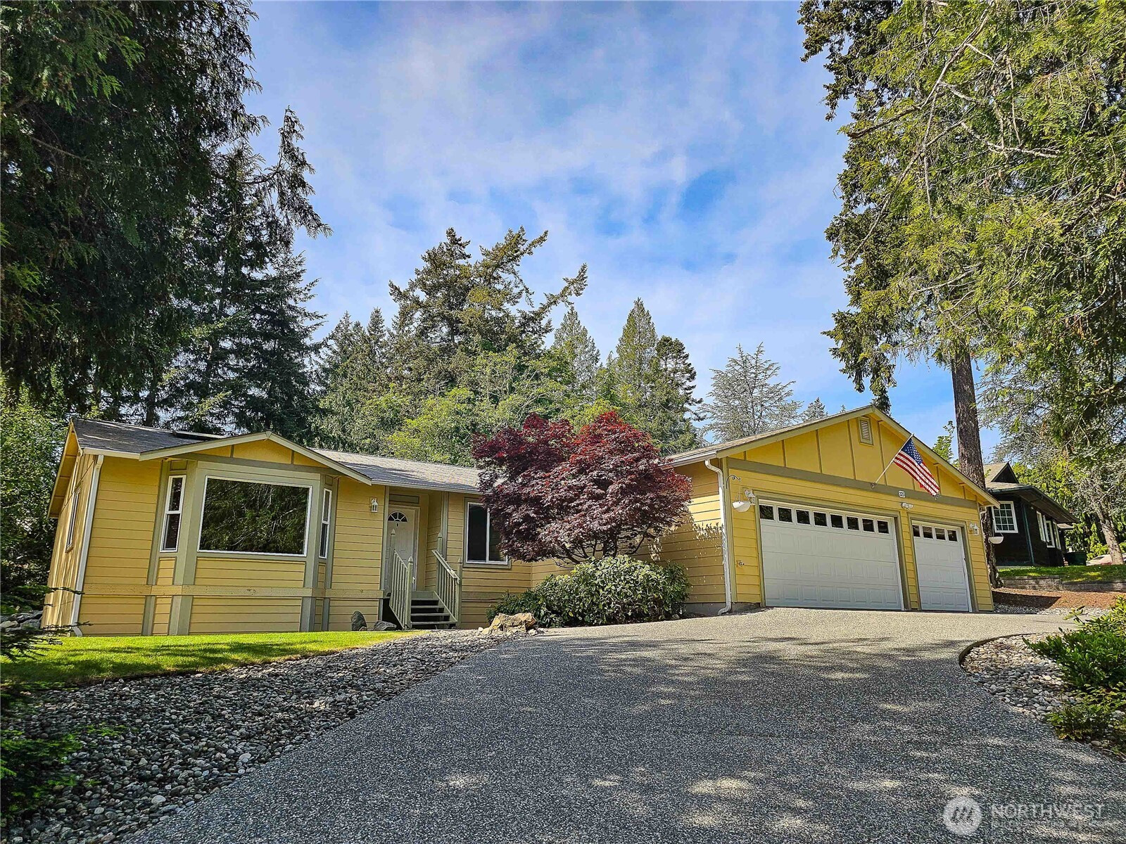 325 Snohomish Drive, La Conner, WA 98257