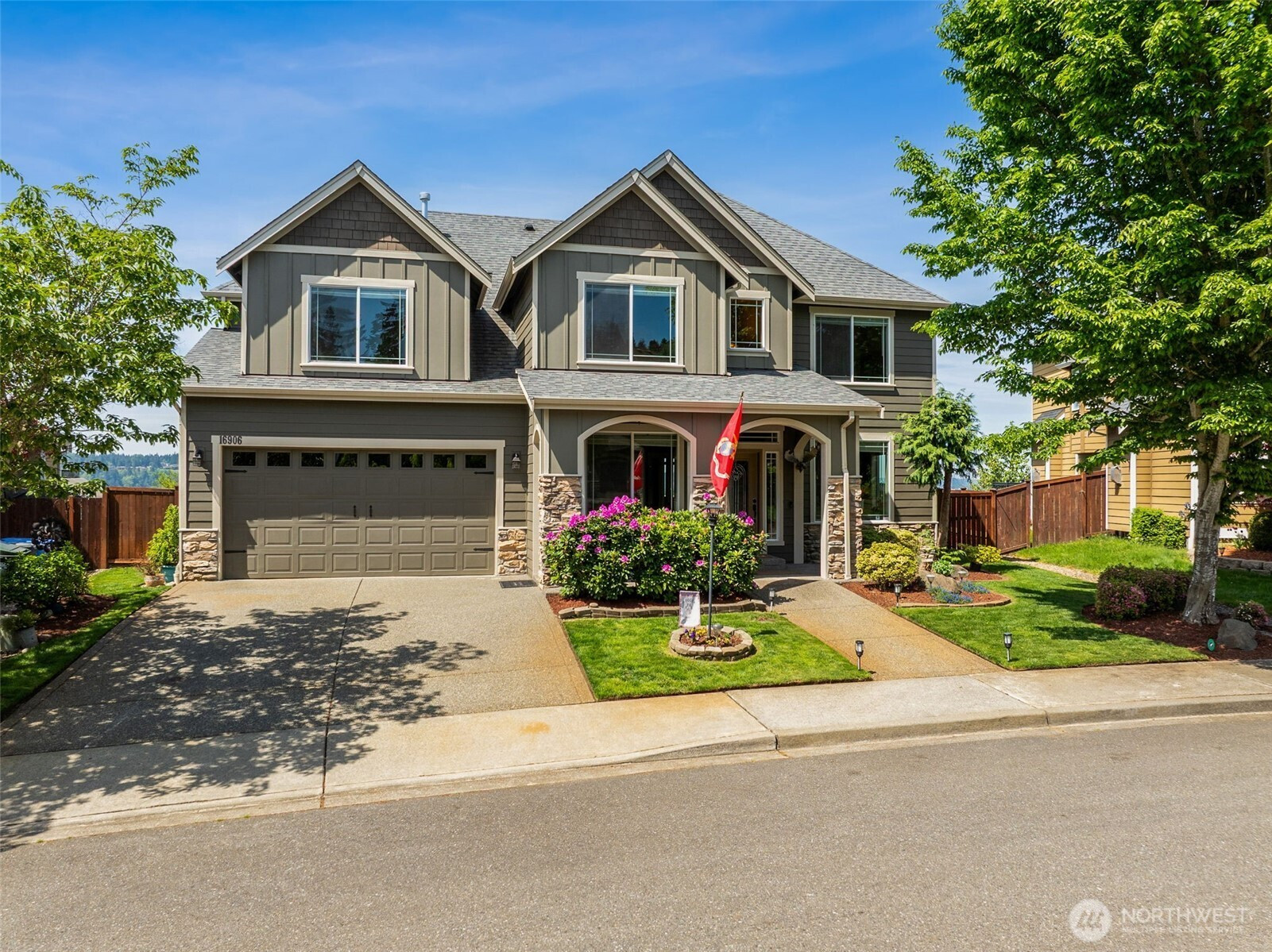 16906 110th Street Ct E, Bonney Lake, WA 98391