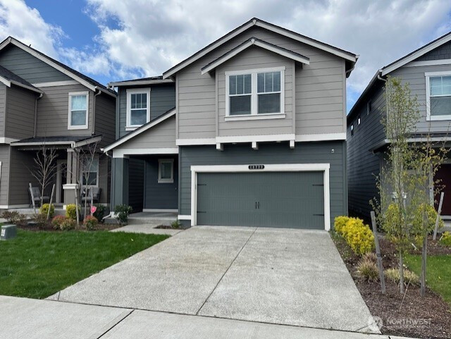 18730 Lipoma Place E, Puyallup, WA 98374