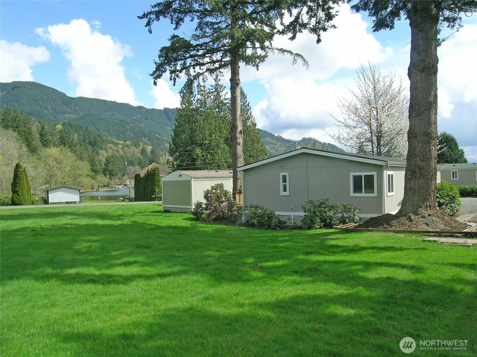 921 Autumn Lane, Bellingham, WA 98229