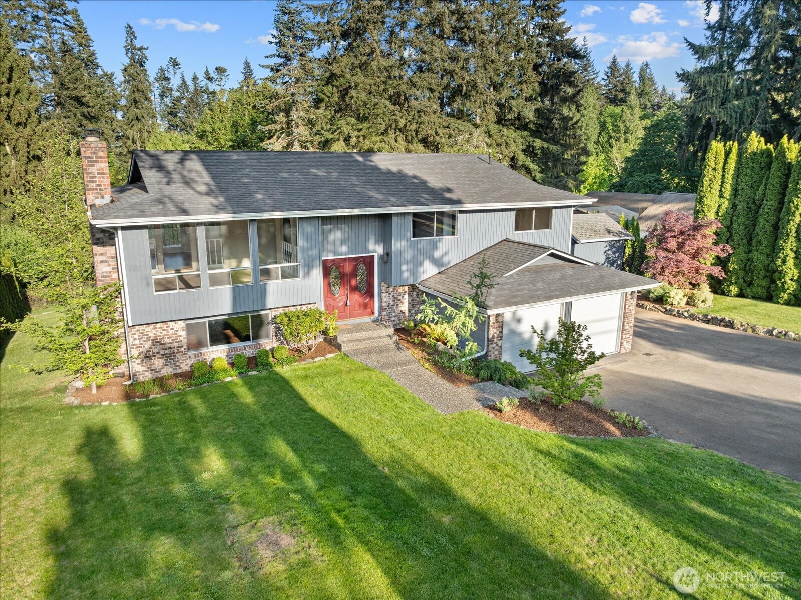 23521 3rd Avenue SE, Bothell, WA 98021