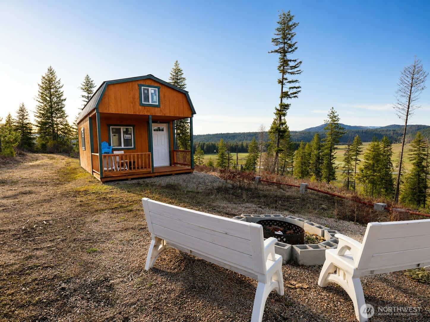 4962 Lyons Hill Road, Springdale, WA 99173