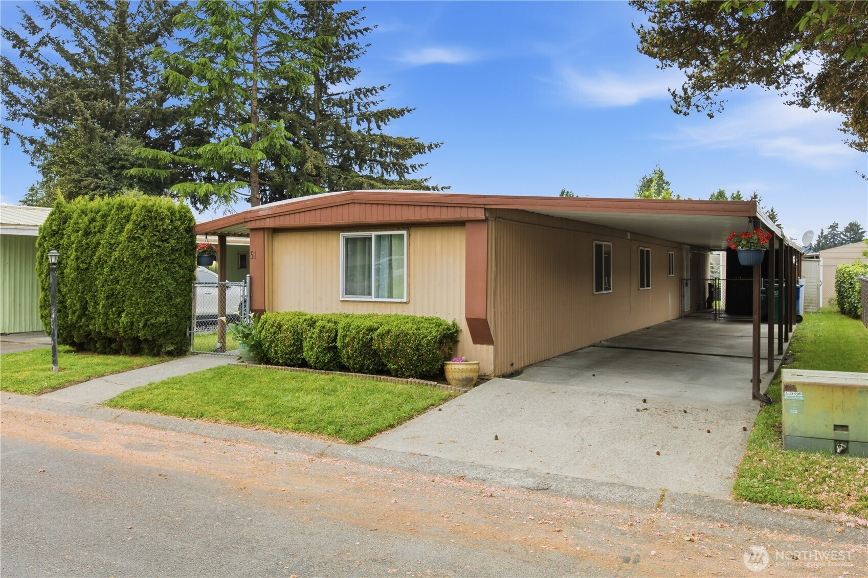 725 37th Street SE, Auburn, WA 98002